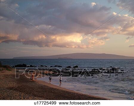 Wailea, Maui, HI, Hawaii, South Maui, Leeward Coast, Mokapu Beach View Large Photo Image Stock Photo - Wailea, Maui, HI, Hawaii, South Maui, Leeward Coast, Mokapu Beach. Fotosearch