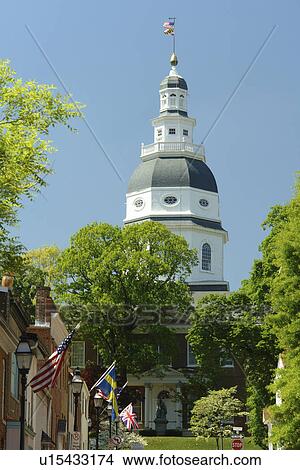 Annapolis, MD, Maryland, Chesapeake Bay, Historic Downtown, The Maryland State House, State Capitol Building View Large Photo Image Picture - Annapolis, MD, Maryland, Chesapeake Bay, Historic Downtown, The Maryland State House, State Capitol Building. Fotosearch