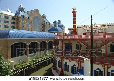 Council Bluffs, IA, Iowa, riverboat, Ameristar Casino View Large Photo Image Stock Photo - Council Bluffs, IA, Iowa, riverboat, Ameristar Casino. Fotosearch