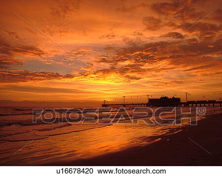 Daytona Beach, FL, Florida, Daytona Beach Shores, Atlantic Ocean, Main Street Pier & Boardwalk, beaches, sunrise View Large Photo Image Stock Image - Daytona Beach, FL, Florida, Daytona Beach Shores, Atlantic Ocean, Main Street Pier & Boardwalk, beaches, sunrise. Fotosearch
