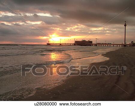 Daytona Beach, FL, Florida, Daytona Beach Shores, Atlantic Ocean, Main Street Pier & Boardwalk, beaches, sunrise View Large Photo Image Stock Image - Daytona Beach, FL, Florida, Daytona Beach Shores, Atlantic Ocean, Main Street Pier & Boardwalk, beaches, sunrise. Fotosearch