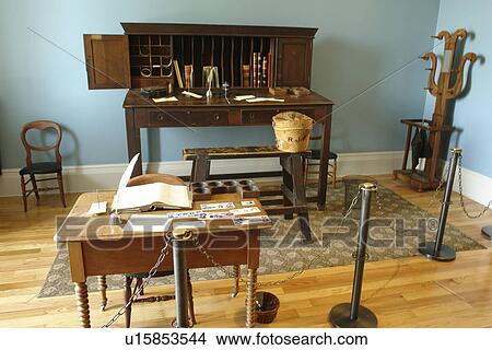 Picture -  Iowa City, IA, Old Capitol Building, National Historic Landmark, University of Iowa. Fotosearch