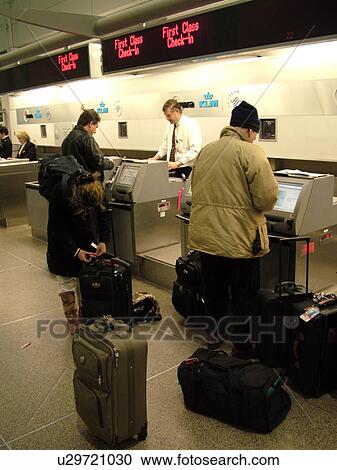 Stock Image -  Minneapolis, MN, Minnesota, Minneapolis International Airport, check-in, airport terminal, hub, ticket counter, baggage. Fotosearch