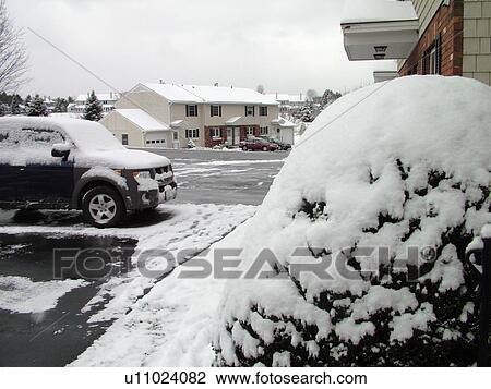 Montpelier, VT, Vermont, winter, snow, condominiums, Honda Element in parking lot View Large Photo Image Stock Image - Montpelier, VT, Vermont, winter, snow, condominiums, Honda Element in parking lot. Fotosearch