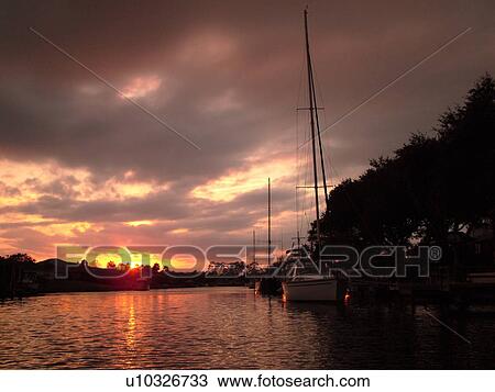 Palm Coast, FL, Florida, intracoastal waterway, sunset View Large Photo Image Stock Image - Palm Coast, FL, Florida, intracoastal waterway, sunset. Fotosearch