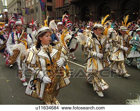 Picture -  Philadelphia, PA, Pennsylvania, downtown, New Years Day, Philadelphia Annual Mummer's Day Parade, 2006, String Bands, saxophones. Fotosearch