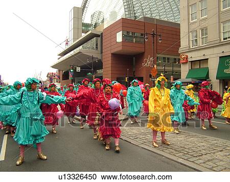 Philadelphia, PA, Pennsylvania, downtown, New Years Day, Philadelphia Annual Mummer's Day Parade, 2006, Comic Division View Large Photo Image Stock Image - Philadelphia, PA, Pennsylvania, downtown, New Years Day, Philadelphia Annual Mummer's Day Parade, 2006, Comic Division. Fotosearch