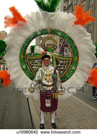 Philadelphia, PA, Pennsylvania, downtown, New Years Day, Philadelphia Annual Mummer's Day Parade, 2006, Fancy Division View Large Photo Image Stock Image - Philadelphia, PA, Pennsylvania, downtown, New Years Day, Philadelphia Annual Mummer's Day Parade, 2006, Fancy Division. Fotosearch
