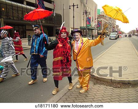 Philadelphia, PA, Pennsylvania, downtown, New Years Day, Philadelphia Annual Mummer's Day Parade, 2006, Comic Division View Large Photo Image Stock Image - Philadelphia, PA, Pennsylvania, downtown, New Years Day, Philadelphia Annual Mummer's Day Parade, 2006, Comic Division. Fotosearch