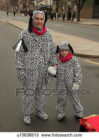 Philadelphia, PA, Pennsylvania, downtown, New Years Day, Philadelphia Annual Mummer's Day Parade, 2006, Comic Division, Dalmatian Dog costumes View Large Photo Image Stock Photography - Philadelphia, PA, Pennsylvania, downtown, New Years Day, Philadelphia Annual Mummer's Day Parade, 2006, Comic Division, Dalmatian Dog costumes. Fotosearch