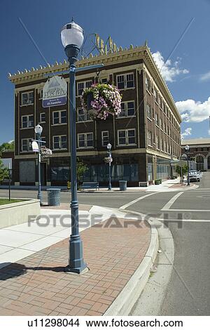 Pocatello, ID, Idaho, downtown, Hotel Yellowstone View Large Photo Image Picture - Pocatello, ID, Idaho, downtown, Hotel Yellowstone. Fotosearch