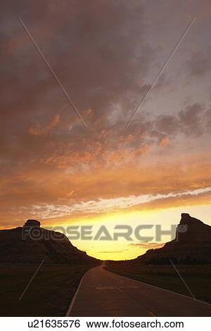 Stock Photograph -  Scotts Bluff National Monument, NE, Nebraska, sunset. Fotosearch