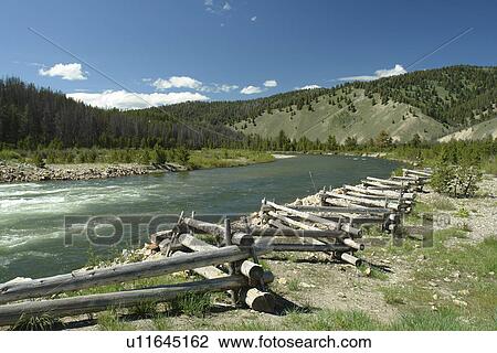 Stock Image -  Stanley, ID, Idaho, Salmon River, Sawtooth National Recreation Area, Sawtooth National Forest. Fotosearch