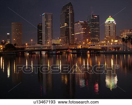 Stock Image -  Tampa, FL, Florida, Tampa Bay, Garrison Channel, skyline, downtown, evening. Fotosearch