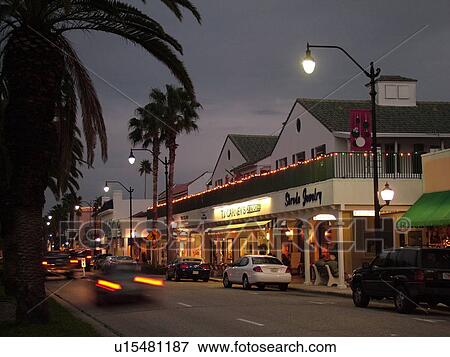 Venice, FL, Florida, downtown, upscale boutiques, galleries, restaurants, evening View Large Photo Image Stock Photo - Venice, FL, Florida, downtown, upscale boutiques, galleries, restaurants, evening. Fotosearch