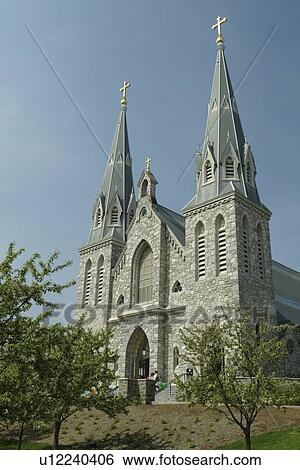 Stock Photograph -  Villanova, PA, Pennsylvania, Villanova University, St. Thomas of Villanova Church. Fotosearch