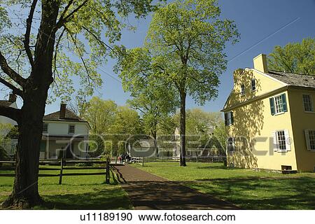 Stock Image -  Washington Crossing, PA, Pennsylvania, Delaware Canal Trail. Fotosearch