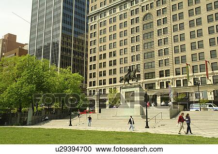 Wilmington, DE, Delaware, Rodney Square, Caesar Rodney Equestrian Statue, DuPont Theatre, downtown View Large Photo Image Stock Image - Wilmington, DE, Delaware, Rodney Square, Caesar Rodney Equestrian Statue, DuPont Theatre, downtown. Fotosearch