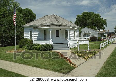 Winterset, Madison County, IA, Iowa, John Wayne Birthplace View Large Photo Image Stock Photo - Winterset, Madison County, IA, Iowa, John Wayne Birthplace. Fotosearch