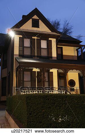 Atlanta, GA, Georgia, Martin Luther King Jr. National Historic Site and Preservation District, Sweet Auburn, evening View Large Photo Image Stock Image - Atlanta, GA, Georgia, Martin Luther King Jr. National Historic Site and Preservation District, Sweet Auburn, evening. Fotosearch