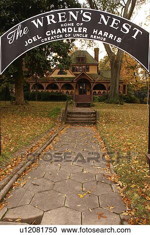 Stock Image -  Atlanta, GA, Georgia, The Wren's Nest, entrance sign. Fotosearch