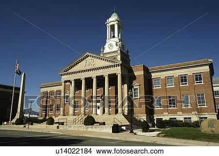 Picture -  Bedford, VA, Virginia, Downtown, Bedford County Courthouse. Fotosearch