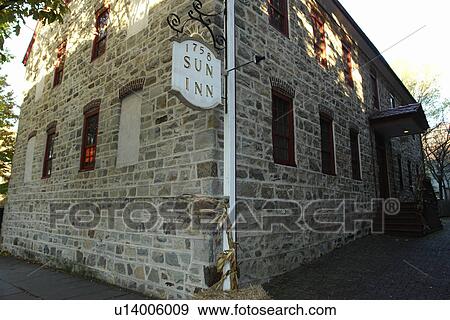 Bethlehem, PA, Pennsylvania, Historic Sun Inn View Large Photo Image Stock Photo - Bethlehem, PA, Pennsylvania, Historic Sun Inn. Fotosearch
