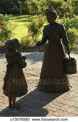 Boise, ID, Idaho, Rose Garden, Julia Davis Park, statue View Large Photo Image Stock Image - Boise, ID, Idaho, Rose Garden, Julia Davis Park, statue. Fotosearch