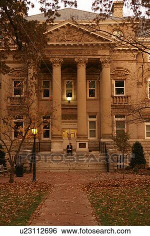 Chapel Hill, NC, North Carolina, The University of North Carolina at Chapel Hill, Alumni Building View Large Photo Image Stock Photograph - Chapel Hill, NC, North Carolina, The University of North Carolina at Chapel Hill, Alumni Building. Fotosearch