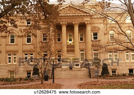 Chapel Hill, NC, North Carolina, The University of North Carolina at Chapel Hill, Alumni Building View Large Photo Image Stock Photography -  Chapel Hill, NC, North Carolina, The University of North Carolina at Chapel Hill, Alumni Building. Fotosearch
