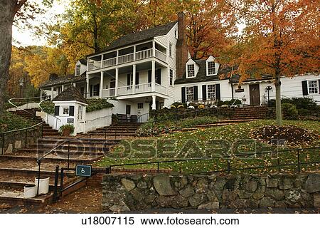 Charlottesville, VA, Virginia, Michie Tavern, Thomas Jefferson Parkway, Blue Ridge Mountains View Large Photo Image Stock Photography - Charlottesville, VA, Virginia, Michie Tavern, Thomas Jefferson Parkway, Blue Ridge Mountains. Fotosearch