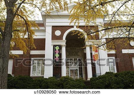 Stock Image -  Charlottesville, VA, Virginia, University of Virginia Art Museum. Fotosearch