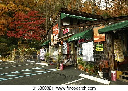 Chattanooga, TN, Tennessee, Lookout Mountain, Mountain Memories Country Store View Large Photo Image Stock Image - Chattanooga, TN, Tennessee, Lookout Mountain, Mountain Memories Country Store. Fotosearch