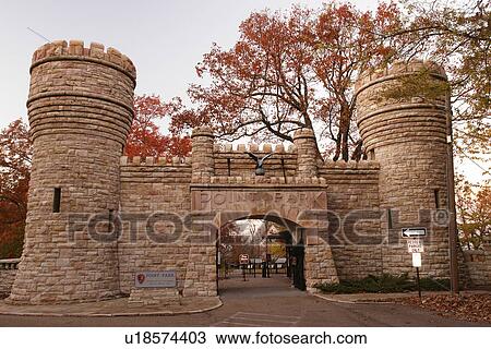 Chattanooga, TN, Tennessee, Point Park, Lookout Mountain, Chickamauga and Chattanooga National Military Park, entrance View Large Photo Image Stock Image - Chattanooga, TN, Tennessee, Point Park, Lookout Mountain, Chickamauga and Chattanooga National Military Park, entrance. Fotosearch