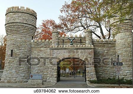 Stock Image -  Chattanooga, TN, Tennessee, Point Park, Lookout Mountain, Chickamauga and Chattanooga National Military Park, entrance. Fotosearch