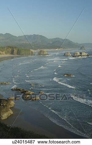 Stock Photo -  Ecola State Park, OR, Oregon, Pacific Ocean, Pacific Coast Scenic Byway, Rt Route, Highway 101, Cannon Beach, Ecola Point, overlook. Fotosearch