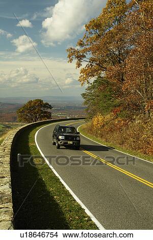 Front Royal, VA, Virginia, Shenandoah Valley, Shenandoah National Park, Skyline Drive, Signal Knob, car View Large Photo Image Picture - Front Royal, VA, Virginia, Shenandoah Valley, Shenandoah National Park, Skyline Drive, Signal Knob, car. Fotosearch