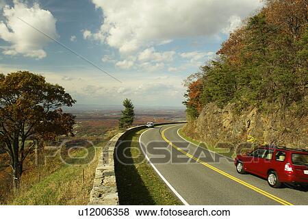 Stock Photo -  Front Royal, VA, Virginia, Shenandoah Valley, Shenandoah National Park, Skyline Drive, car. Fotosearch