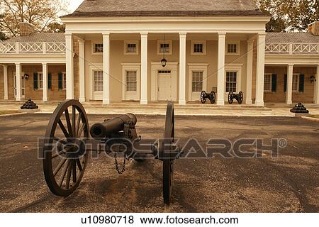 Stock Photo -  GA, Georgia, Chickamauga & Chattanooga National Military Park, Antebellum Mansion, visitor center. Fotosearch