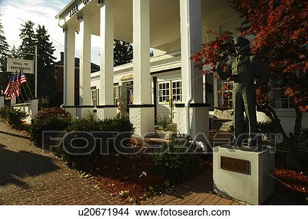 Gettysburg, PA, Pennsylvania, Hall of Presidents View Large Photo Image Picture - Gettysburg, PA, Pennsylvania, Hall of Presidents. Fotosearch