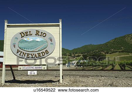 Gold Hill, OR, Oregon, Del Rio Vineyards, winery View Large Photo Image Stock Image - Gold Hill, OR, Oregon, Del Rio Vineyards, winery. Fotosearch
