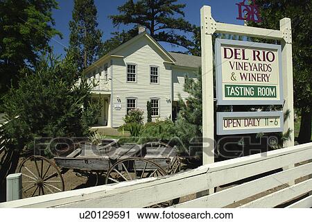 Gold Hill, OR, Oregon, Del Rio Vineyards, winery View Large Photo Image Stock Image - Gold Hill, OR, Oregon, Del Rio Vineyards, winery. Fotosearch