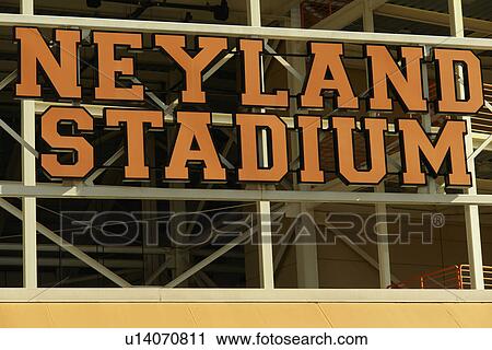Stock Image -  Knoxville, TN, Tennessee, The University of Tennessee, Neyland Stadium, Vols. Fotosearch