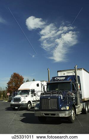 MD, Maryland, Welcome Center, Rest Area, parking lot, 18-wheeler trucks View Large Photo Image Stock Image - MD, Maryland, Welcome Center, Rest Area, parking lot, 18-wheeler trucks. Fotosearch