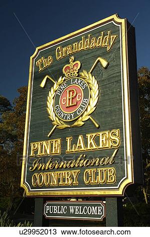 Stock Image -  Myrtle Beach, SC, South Carolina, The Grand Strand, Pine Lakes International Country Club, golf, entrance sign. Fotosearch