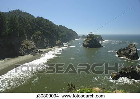 OR, Oregon, Pacific Ocean, Pacific Coast Scenic Byway, Rt Route, Highway 101, Samuel H. Boardman Scenic Corridor, Sea Stacks View Large Photo Image Picture - OR, Oregon, Pacific Ocean, Pacific Coast Scenic Byway, Rt Route, Highway 101, Samuel H. Boardman Scenic Corridor, Sea Stacks. Fotosearch