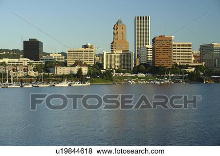 Stock Photo -  Portland, OR, Oregon, Willamette River, downtown, skyline. Fotosearch