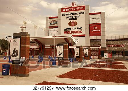 Stock Photo -  Raleigh, NC, North Carolina, North Carolina State University, NC State Wolfpack, Carter-Finley Stadium . Fotosearch
