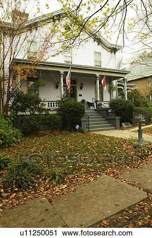 Stock Image -  Raleigh, NC, North Carolina, The Oakwood Inn. Fotosearch