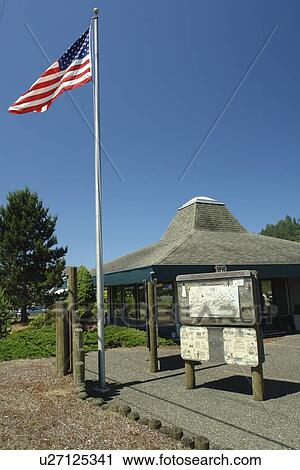 Stock Image -  Reedsport, OR, Oregon, Pacific Ocean, Pacific Coast Scenic Byway, Rt Route, Highway 101, Oregon Dunes National Recreation Area, Siuslaw National Forest, visitor center. Fotosearch